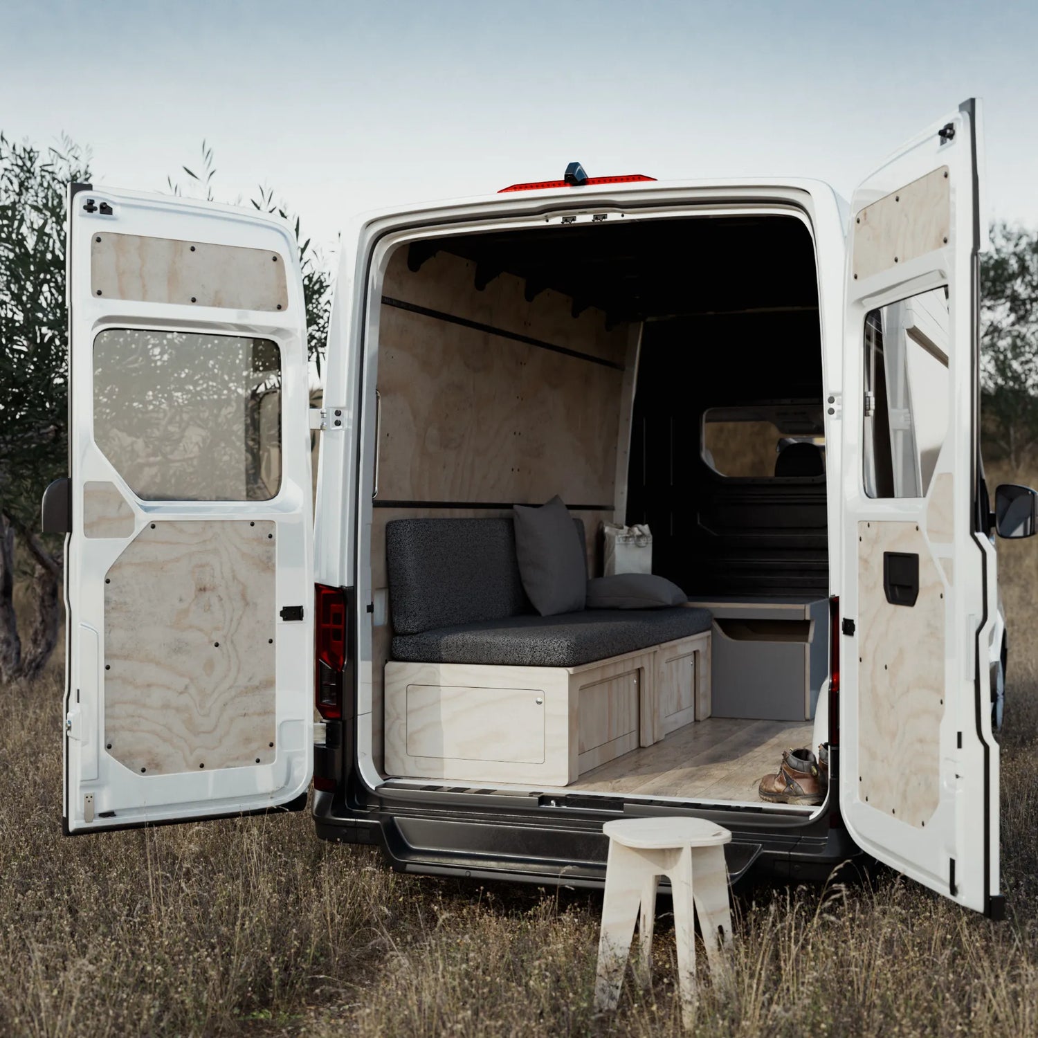 10 accesorios imprescindibles para tu furgoneta camper