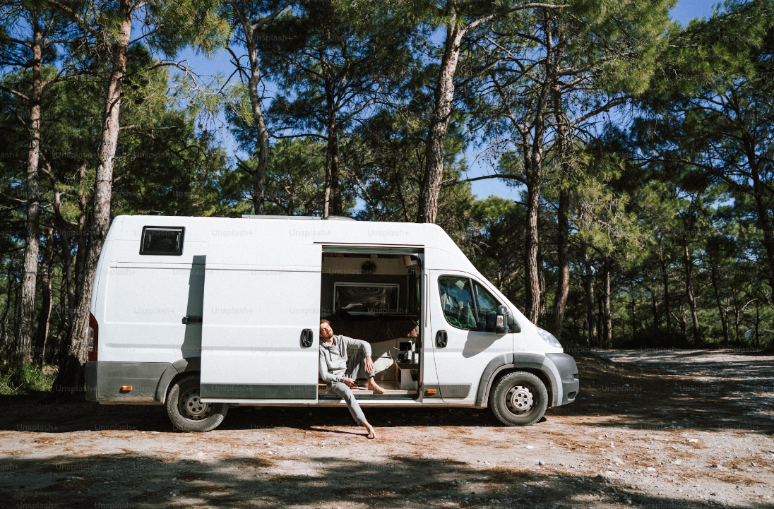 ¿Cuánto cuesta camperizar una furgoneta?