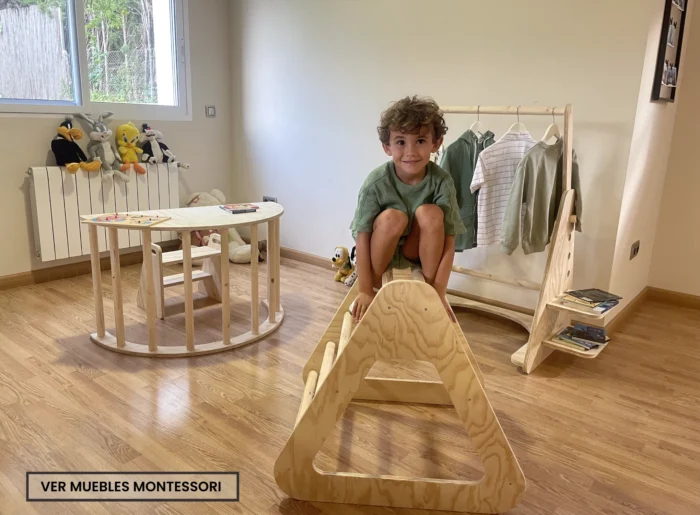 Descubre nuestra gama de muebles Montessori - PLYKIT